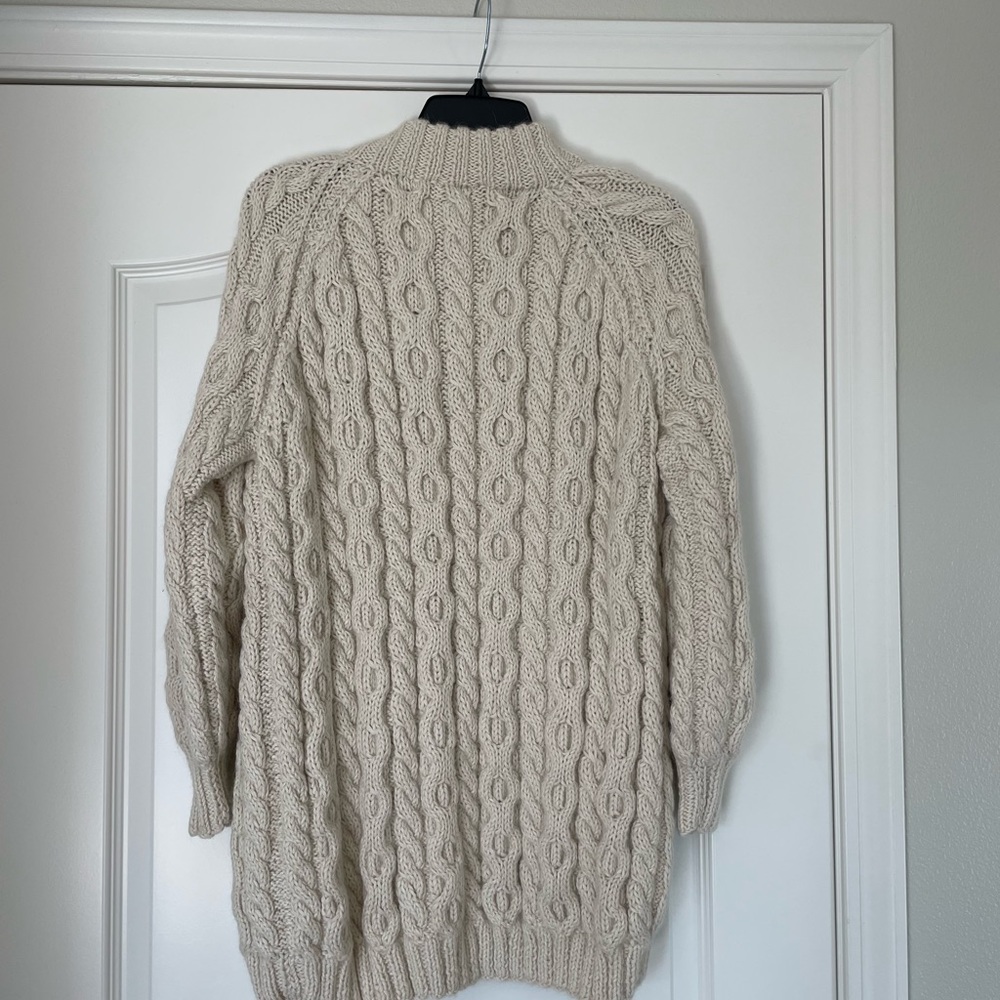 Doen Cozy Cable Knit Sweater in Cream - Picture 3 of 9